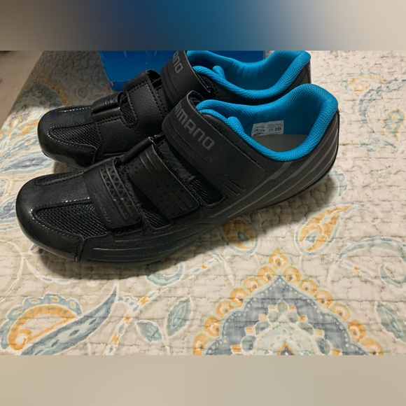 Shimano Cycling Shoes - Picture 4 of 4